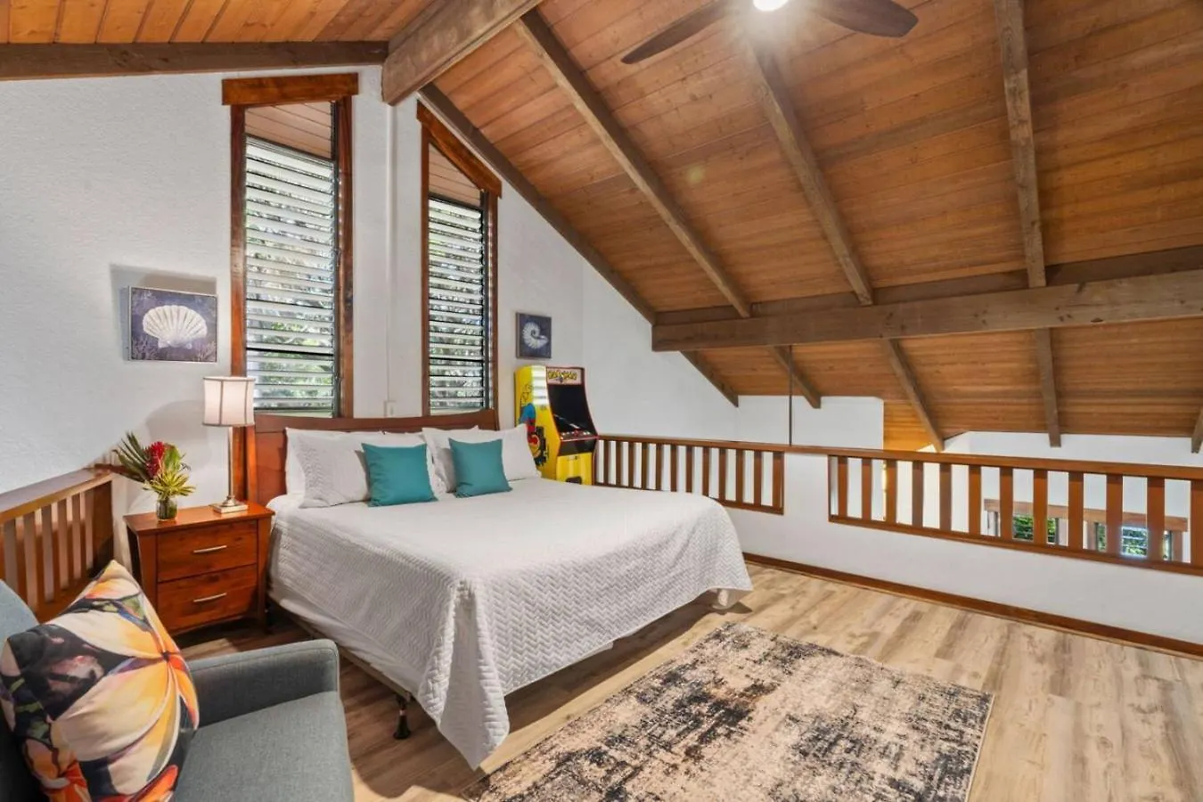 Tropical Treehouse Near The Beach Koloa Vakantiehuis